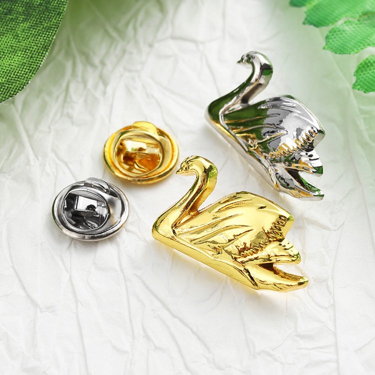 swan pin